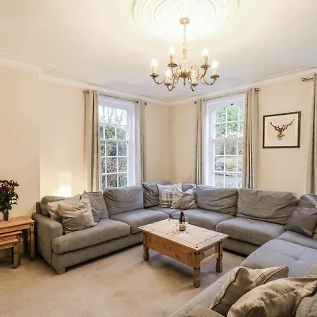 The Manor House 度假居 *