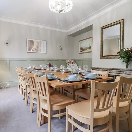 The Manor House * Scarborough