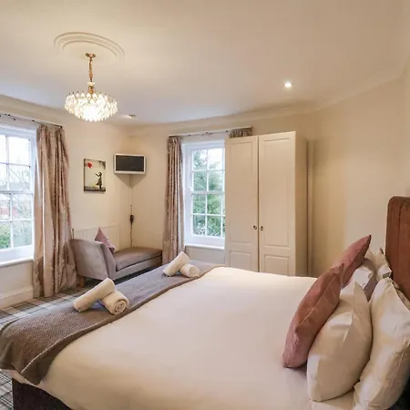 The Manor House Holiday home Scarborough