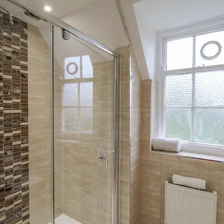 度假居 The Manor House 斯卡伯勒