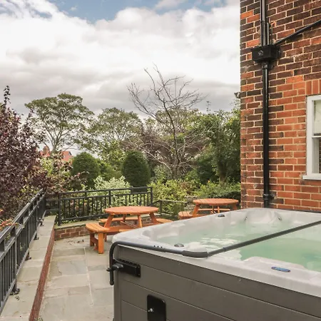 Holiday home The Manor House Scarborough