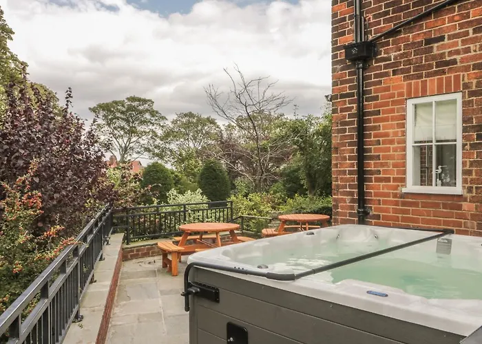 別荘 The Manor House スカーバラ