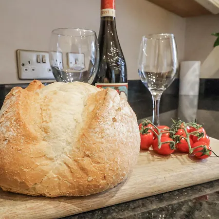 The Manor House בית נופש